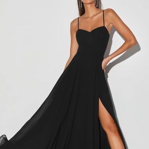 Lulu’s Black Pleated Bustier Maxi Dress